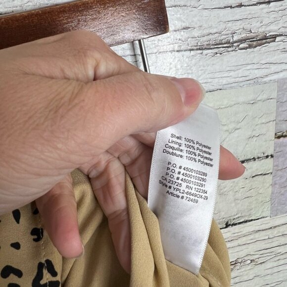 Aritzia size 2 Sunday best westly shorts leopard print black tan yellow - Picture 6 of 8
